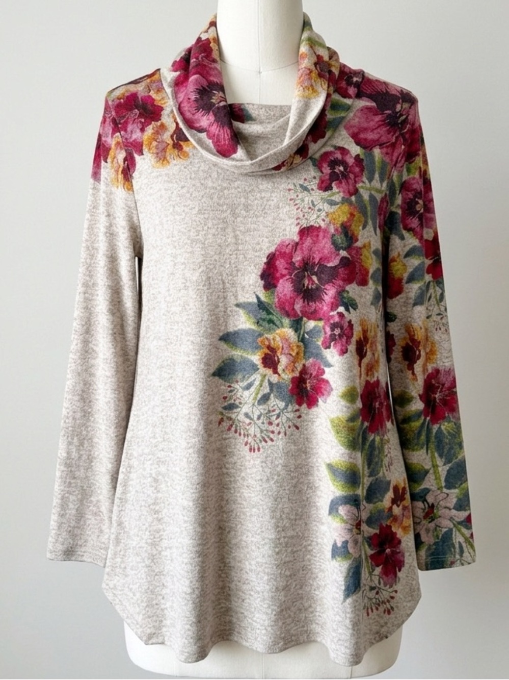 Passport Floral Cowl Neck Long Sleeve Top Size Medium